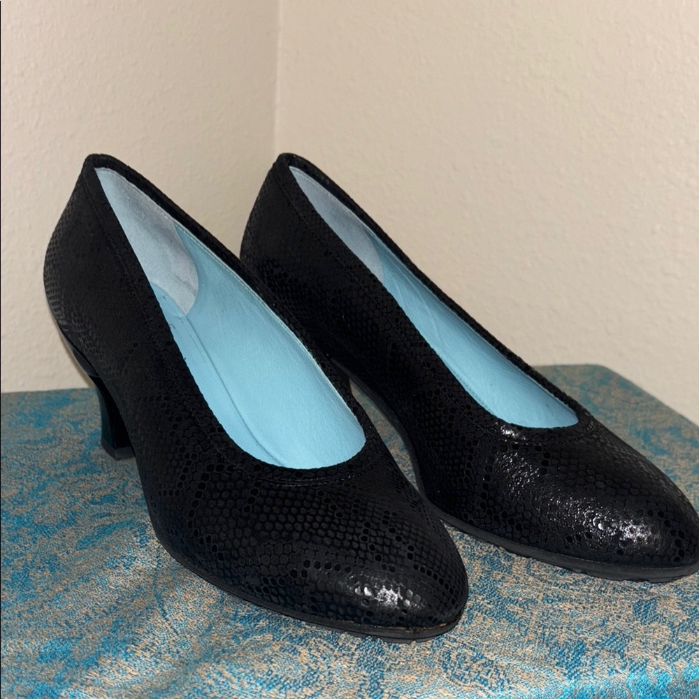 THIERRY RABOTIN Women's Sahara Black Glitter Pumps Heels Shoes Size 37/6.5